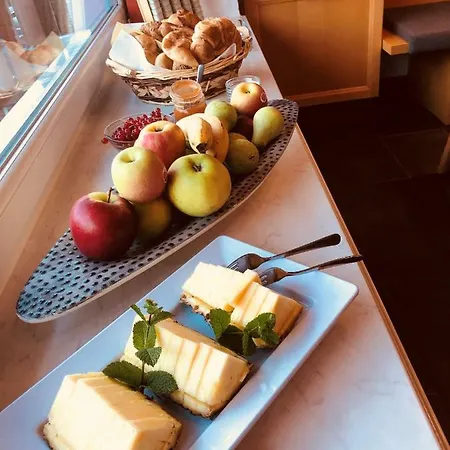 阿斯特丽德旅馆 3* 弗拉绍